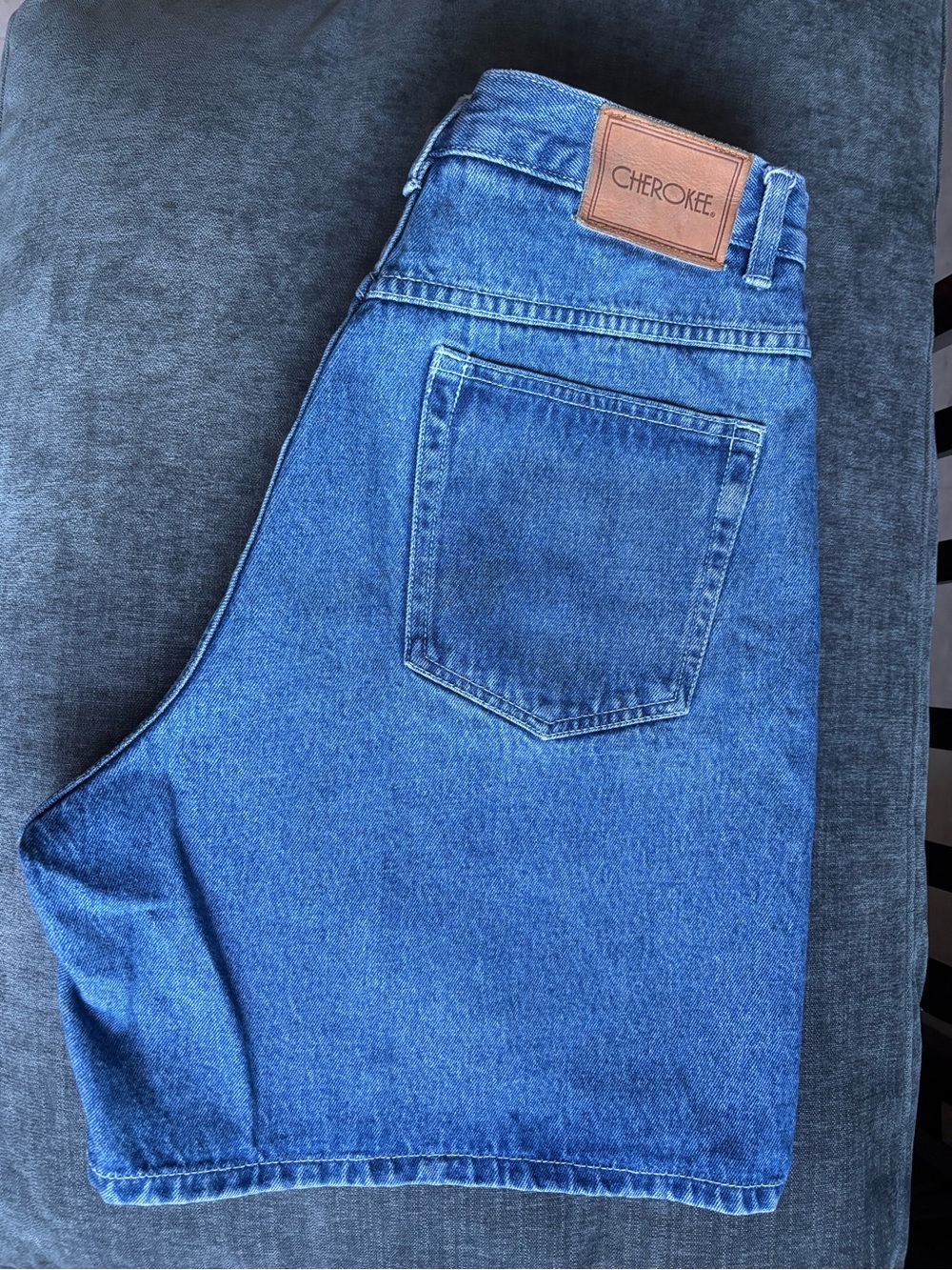 Cherokee Men's Medium Blue Denim Jean Shorts size 16